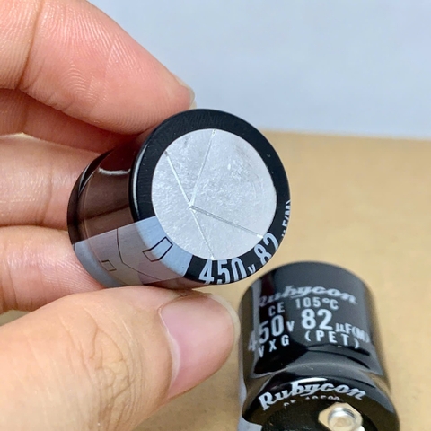 Tụ điện hóa 450v82uF 82uF 450V 82uF450V 22x25mm chính hãng RUBYCON