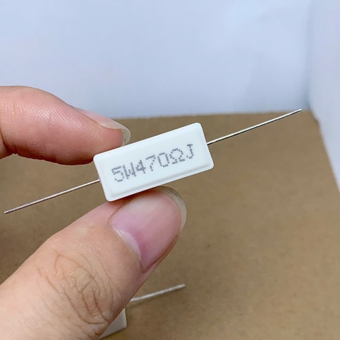 10 cái điện trở sứ 5W 470R 470ohm kiểu chân ngang 22x10x10mm