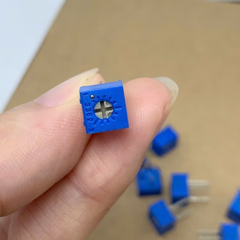 5 cái biến trở chiết áp 50KR 50Kohm 50K 3362P-503