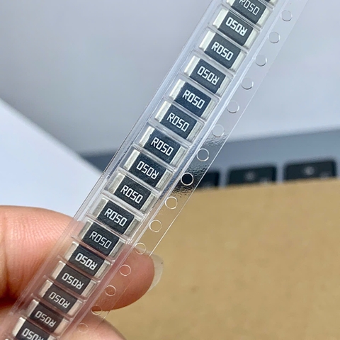 10 cái điện trở SMD 2W 2512 R050 0.050R 50mR