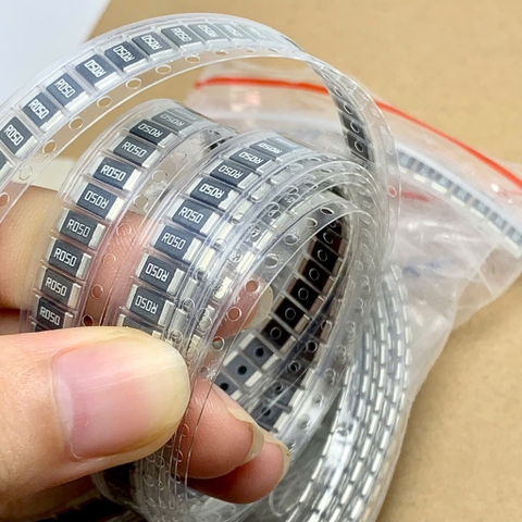 10 cái điện trở SMD 3W 2512 R050 0.050R 50mR 0.02R R020 R030 0.030R R040 0.040R