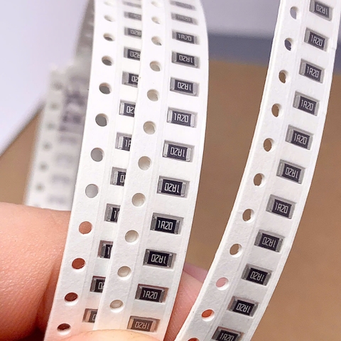 20 cái điện trở dán SMD 1206 1.2R 1R20 1.2ohm