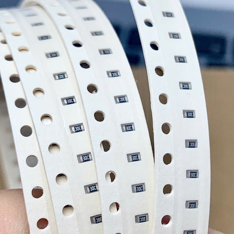 20 cái điện trở dán SMD 0603 20KR 20Kohm 30C 203 2002