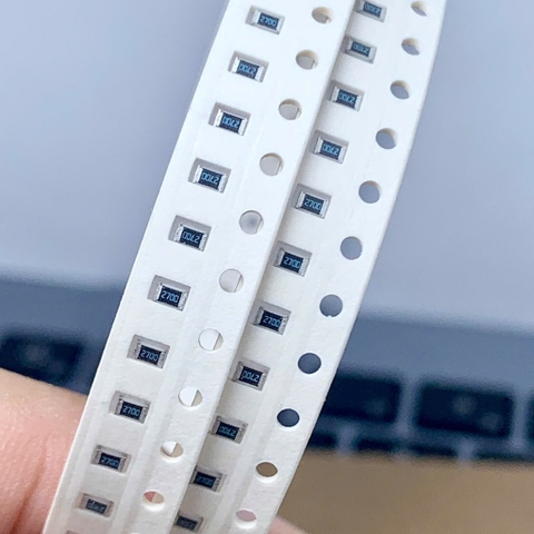 10 cái điện trở dán SMD 0805 270R 270ohm 271 2700