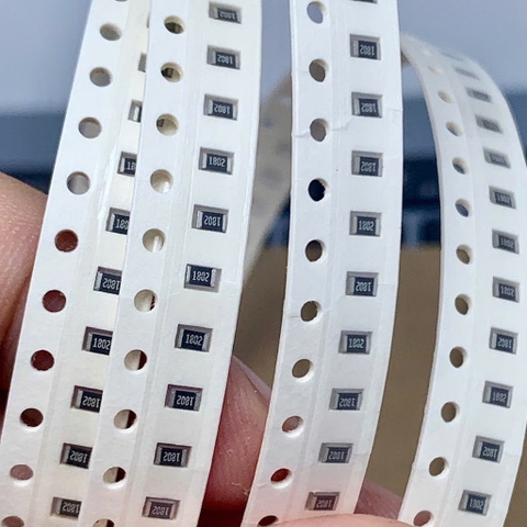 10 cái điện trở dán SMD 0805 18KR 18Kohm 183 1802