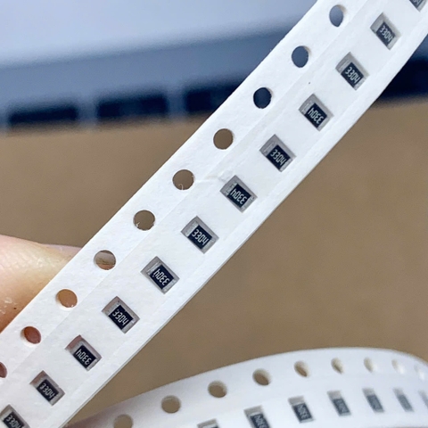 Điện trở dán SMD 0805 3.3MR 3.3Mohm 335 3304