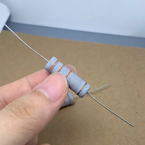 5 cái điện trở vòng màu RY 5W 33KR 33Kohm