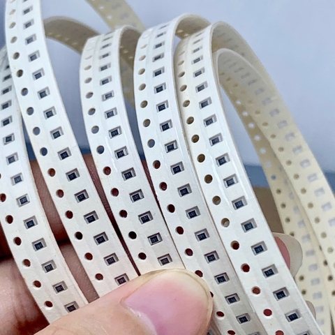 20 cái điện trở dán SMD 0805 200R 200ohm 201 5%