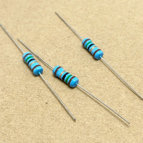 10 cái điện trở vòng màu 1W 15ohm 15R 1%