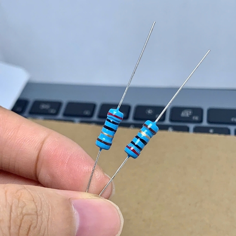20 cái điện trở vòng màu 1W 20ohm 20R 1%