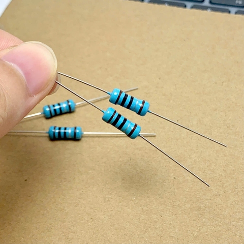 10 cái điện trở vòng màu 1W 1ohm 1R 1%