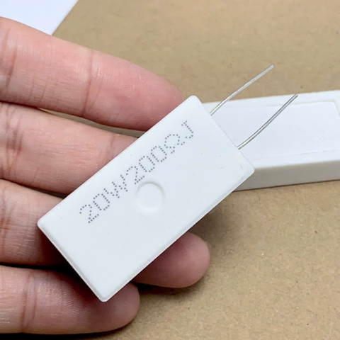 2 cái điện trở sứ 20W 200ohm 200R 201 20W200R kiểu dọc