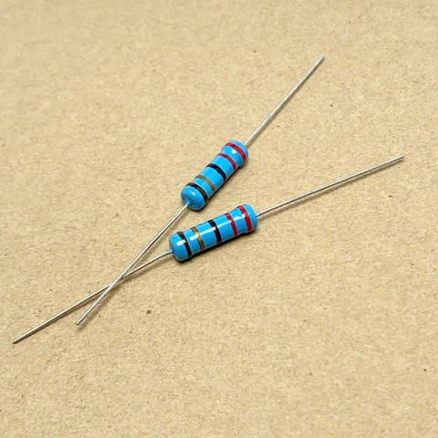 10 cái điện trở 2W 22ohm 22R 1%