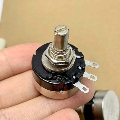 Chiết áp biến trở một vòng núm vặn thang đo RV24YN20S B102 1KR 1Kohm