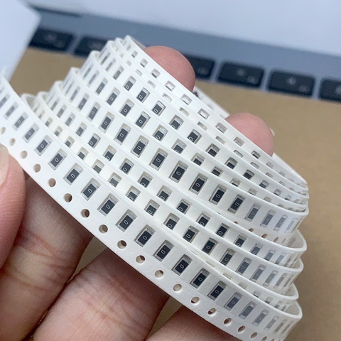 20 cái điện trở dán SMD 1206 0R 0R0 0ohm