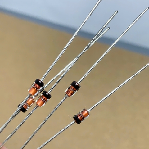 5 cái DIODE ZENER 3.6V 1W