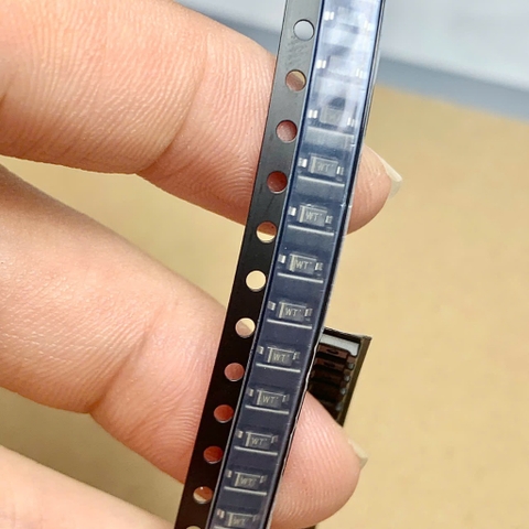 10 cái WT BZT52C39V0S BTZ52 C39 Diode ZENER 39V SOD323 0805