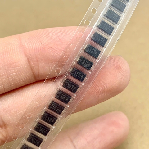 Diode Schottky SS24 SB240 SMA DO-214AC 2A 40V