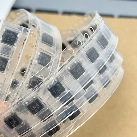 10 cái DIODE chỉnh lưu UMB10F SMD B7 TRR SOP-4 chính hãng