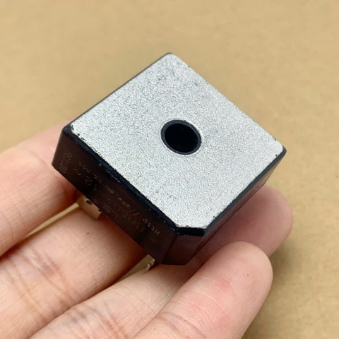 BR50A-12 BR5012 cầu chỉnh lưu Diode 1200V 50A kích thước 28x28mm