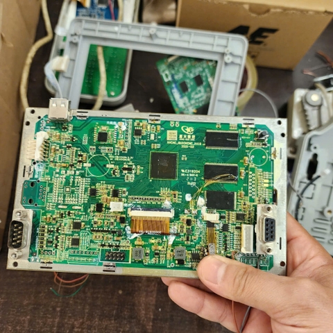 Cảm ứng DAHAO HSD070IDW1 E13 D00 E00 HC-141-070  XWT811 7 inh 98x164mm