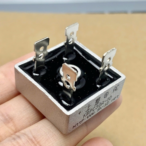 KBPC3010 KBPC 3010 KBPC30A-10 cầu chỉnh lưu Diode 1000V 30A kích thước 28x28mm