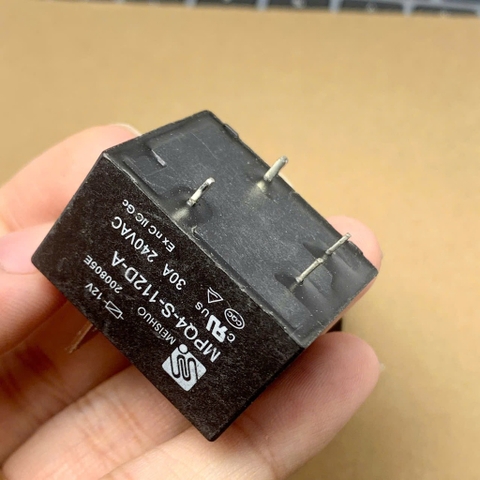 RELAY MPQ4-S-112D-A nguon cấp 12V tải 30A 240VAC 10A 30VDC