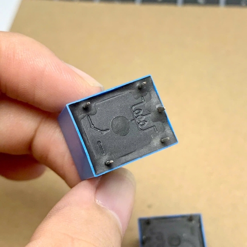 RELAY ROLE SRD 05VDC SL C 5 chân tải 10A 250V nguồn cấp 5VDC