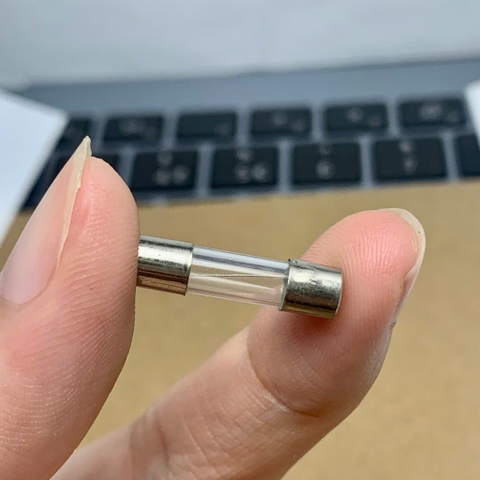 10 cái cầu chì ống thủy tinh 250V 3.15A kích thước 5x20mm