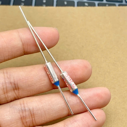 10 cái cầu chì nhiệt RY TF240°C RY240  250V 10A 240 độ