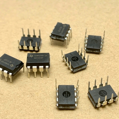 5 cái NE555N NE555 SA555 SE555 DIP-8 chính hãng