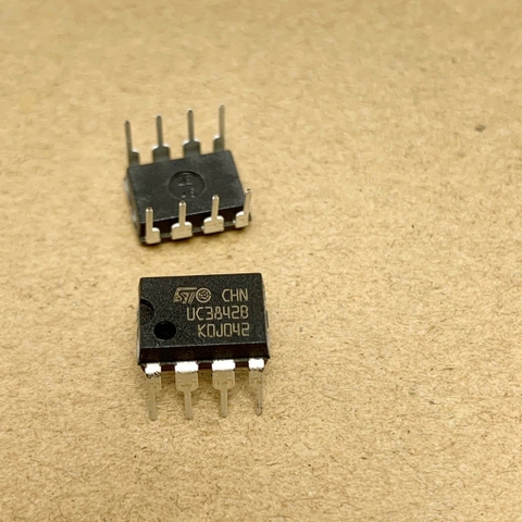 5 cái UC3842B UC3842 DIP-8 chính hãng