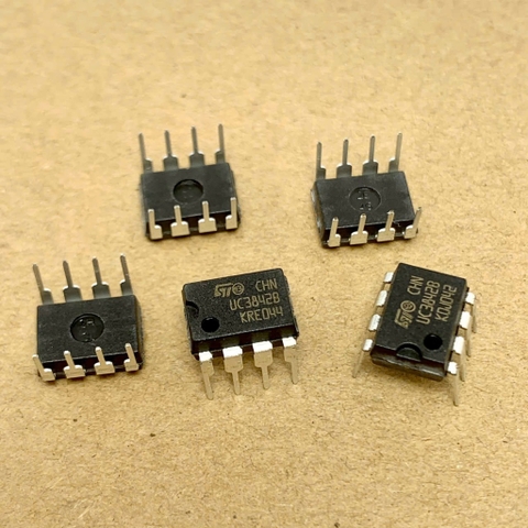 5 cái UC3842B UC3842 DIP-8 chính hãng