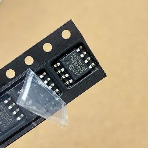 4 cái 6002E MCP6002 MCP6002T-E/SN MCP6002E SOIC-8 MICROCHIP chính hãng