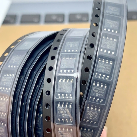 4 cái 6002E MCP6002 MCP6002T-E/SN MCP6002E SOIC-8 MICROCHIP chính hãng