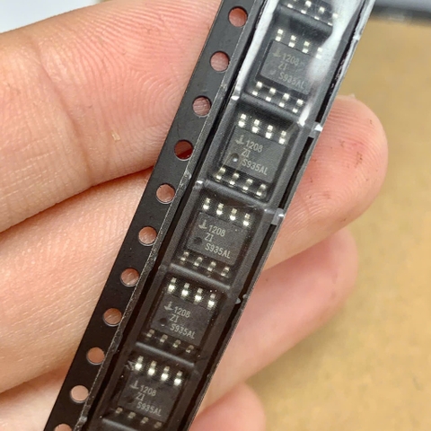 2 sản phẩm IC ĐỒNG HỒ ISL 1208IB8Z-TK 1208ZI ISL 1208 SOP-8