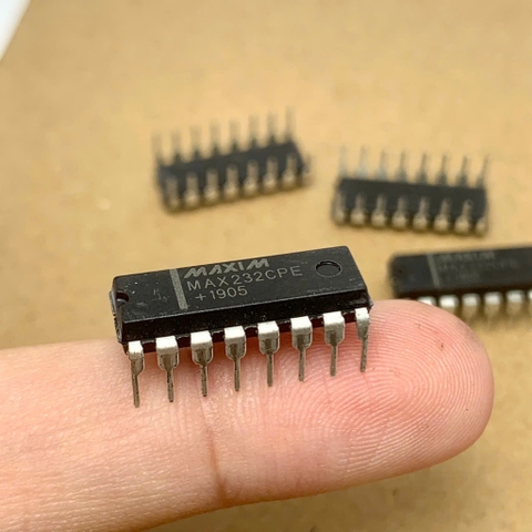 Linh kiện điện tử IC giao tiếp MAX232CPE MAX232EPE DIP-16