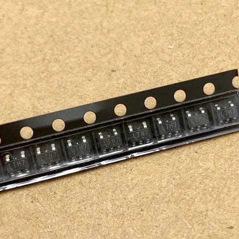 10 cái UMW TP4054 LTC4054 LTH7 SOT23-5 IC sạc pin lithium