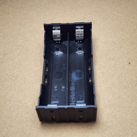 HỘP ĐẾ ĐỰNG PIN 3.7V 18650 2PIN cắm BEILAMOO 40x78mm