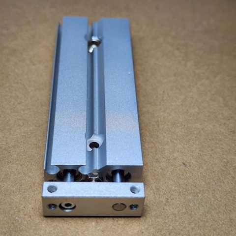 Ben hơi xilanh khí nén SMC CXSJM6-50