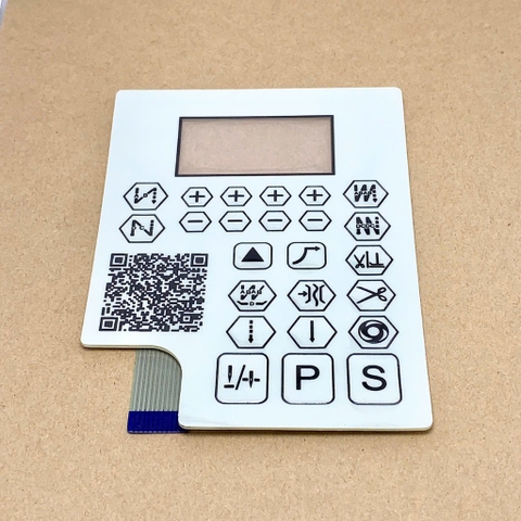 Miếng dán bàn phím màn hình máy may 1 kim QIXING bo đỏ W11