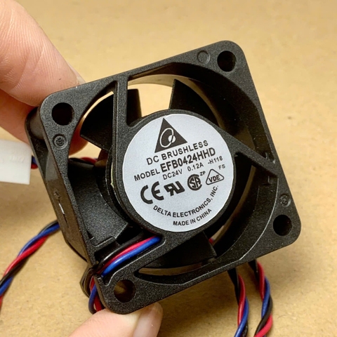 Quạt tản nhiệt EFB0424HHD 0.12A DC24V 3 dây 40x40x20mm
