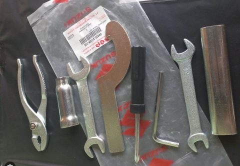 BỘ ĐỒ NGHỀ 2006