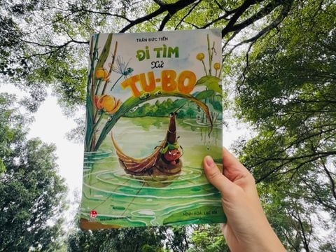 Nhà văn Trần Đức Tiến: Viết cho trẻ là chơi với trẻ...