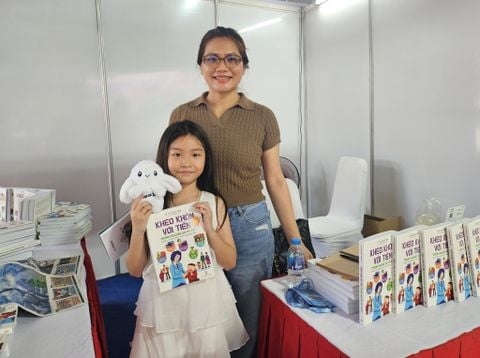 Trẻ em TP. Hồ Chí Minh hào hứng khám phá truyện tranh kiến thức tài chính “Khéo khôn với tiền – tránh những ưu phiền”