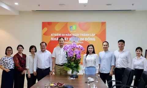 Bí thư Trung ương Đoàn Nguyễn Phạm Duy Trang thăm, chúc mừng NXB Kim Đồng nhân dịp kỉ niệm 68 năm ngày thành lập