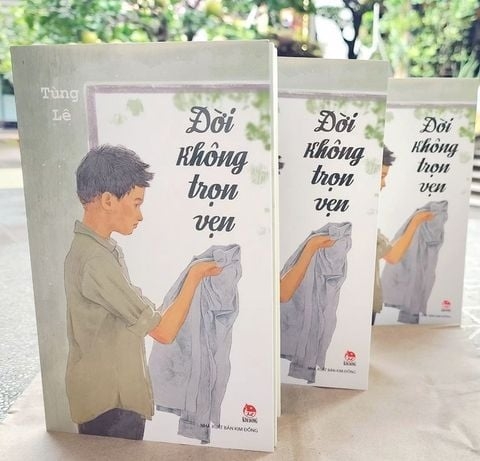 Đời không trọn vẹn của Tùng Lê