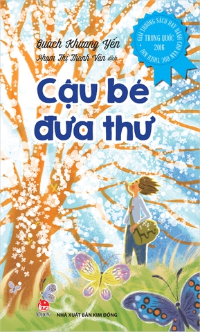 Cậu bé đưa thư