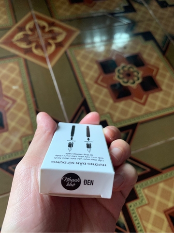 Ống mực cánh diều màu đen