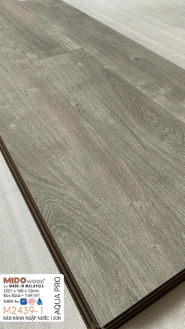 Sàn gỗ Mido Wood M2439-1 Aqua Pro lát thẳng 12mm